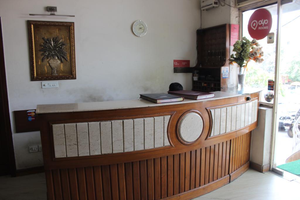 Centre Nizamuddin Hotel 3*